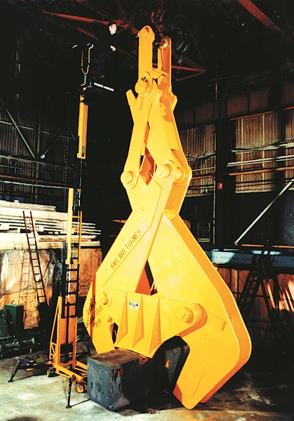 160-ton-ingot-tong