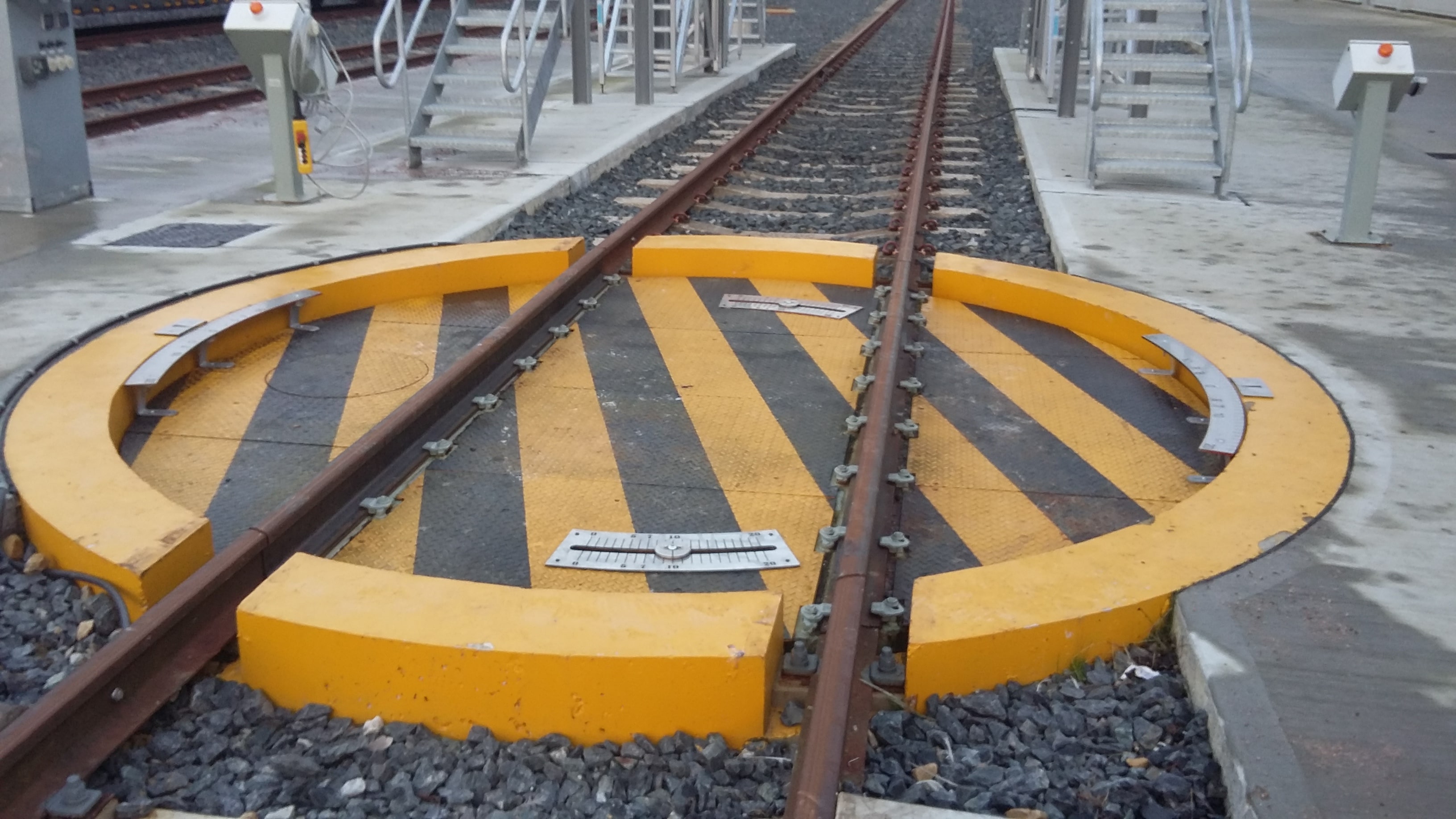 Bogie Test Turntable